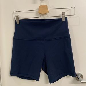 Lululemon align true navy 6 inch shorts